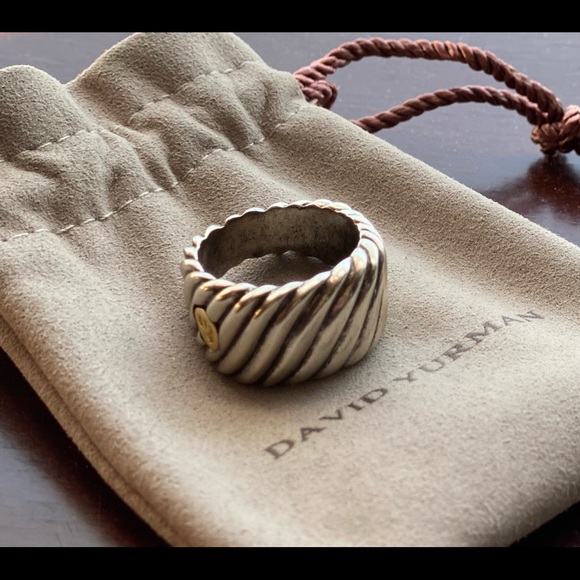 David Yurman Jewelry - Stunning! David Yurman Wide Cigar Band Ring 💍